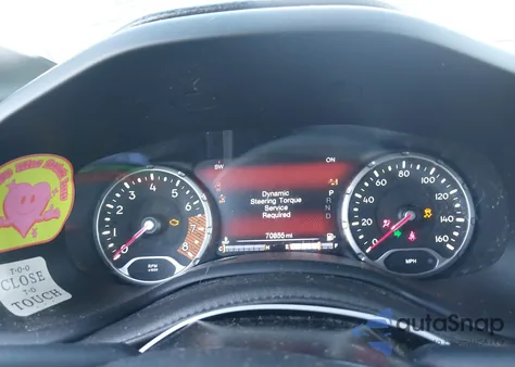 2021 Jeep Renegade Latitude Fwd z USA, uszkodzony, nr VIN ZACNJCBB9MPM67143